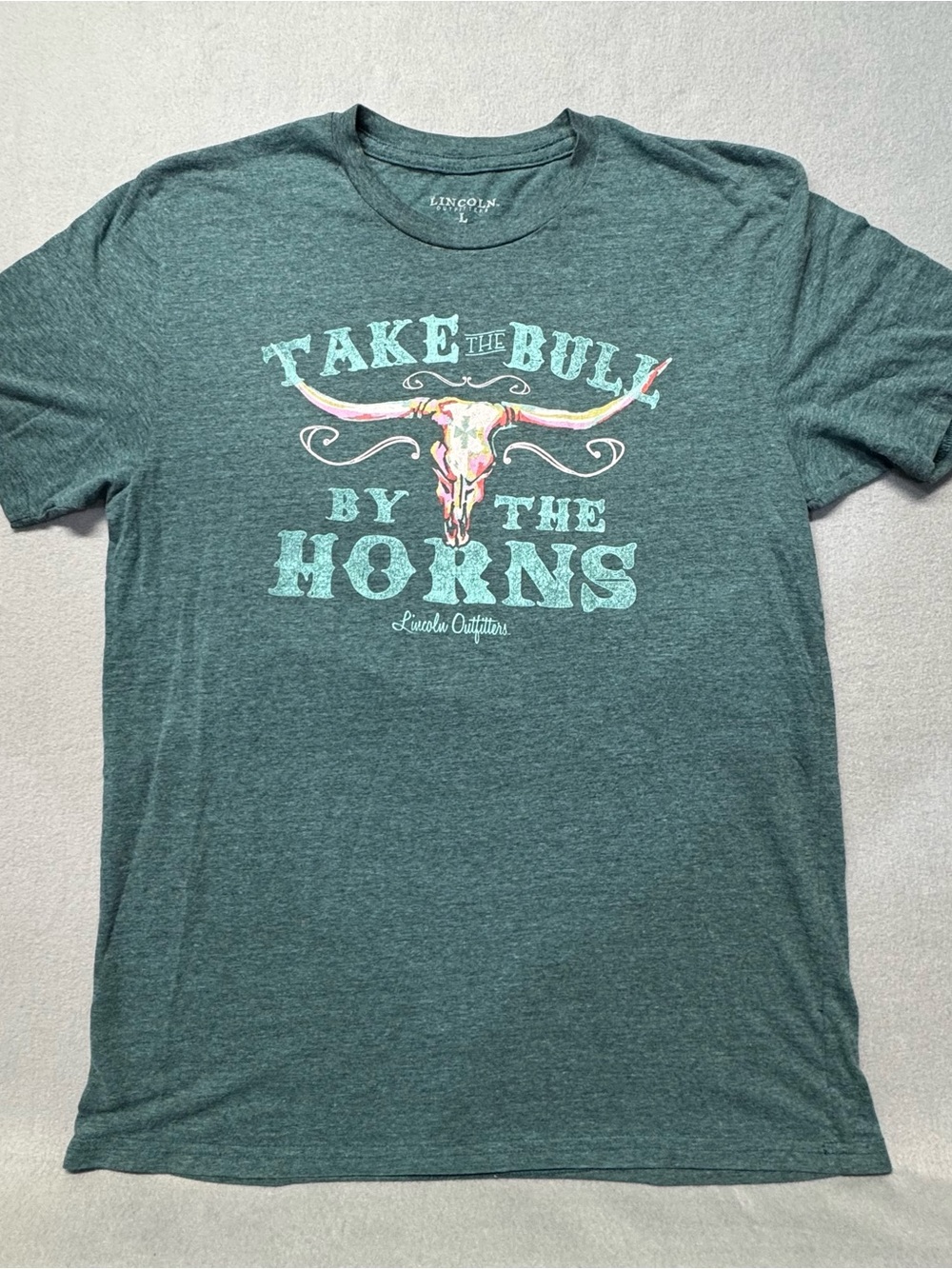 Lincoln Outfitters Women's Green 'Take the Bull by the Horns' Short Sleeve Tee